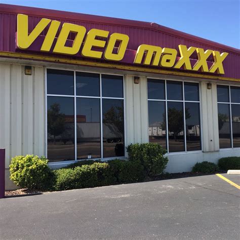 Video maxxx - The smallest video file formats are WMV, FLV, MPEG-4 and RealVideo. These formats can be used to create videos or to stream them.